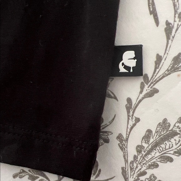 Karl Lagerfeld Black Graphic Tee with Iconic Design small - Picture 3 of 5